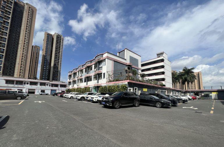 层高6.5米坪山高新产业园新出2000平一楼仓库红本厂房出租