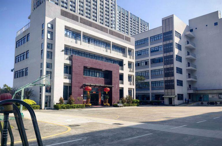 坪山大工业区原房东独门独院8000平方厂房仓库出租大小可分租