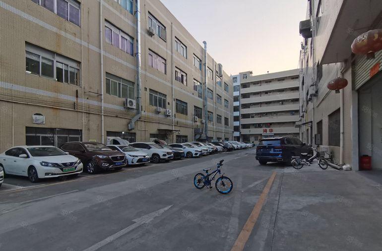 15元起租坪山5000平独门独院厂房出租空地大可分租