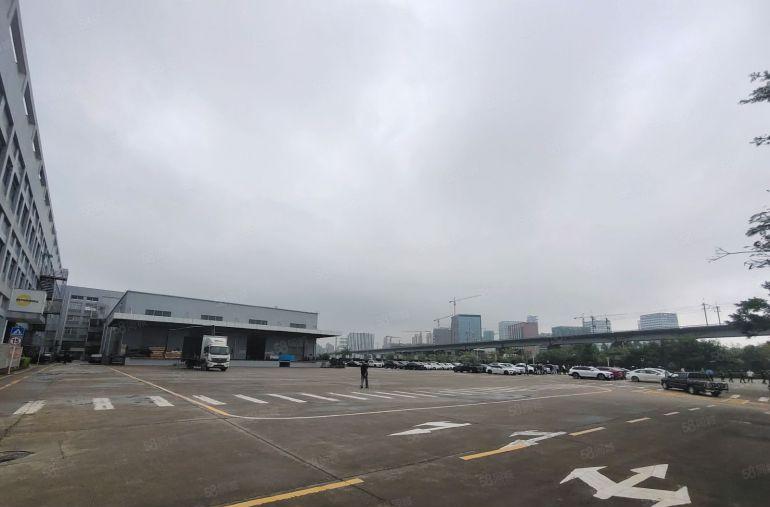 坪山沙田地铁口现成装修厂房仓库办公室2000平方低价出租可分