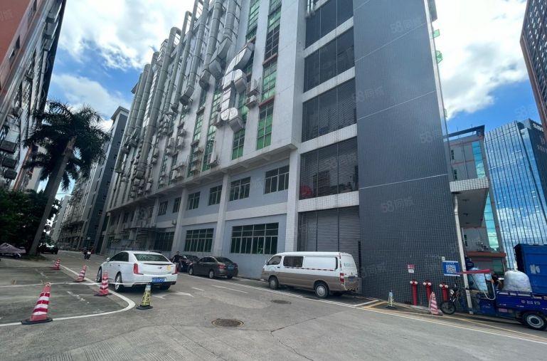 坑梓龙田街道一二楼各1000平现成装修办公室仓库厂房出租