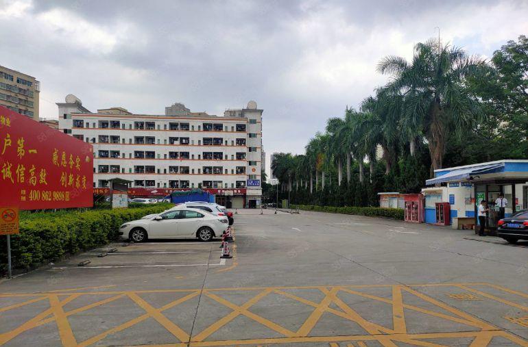 坪山坪大工业区原房东2000平厂房可分租 带装修低价仓库出租