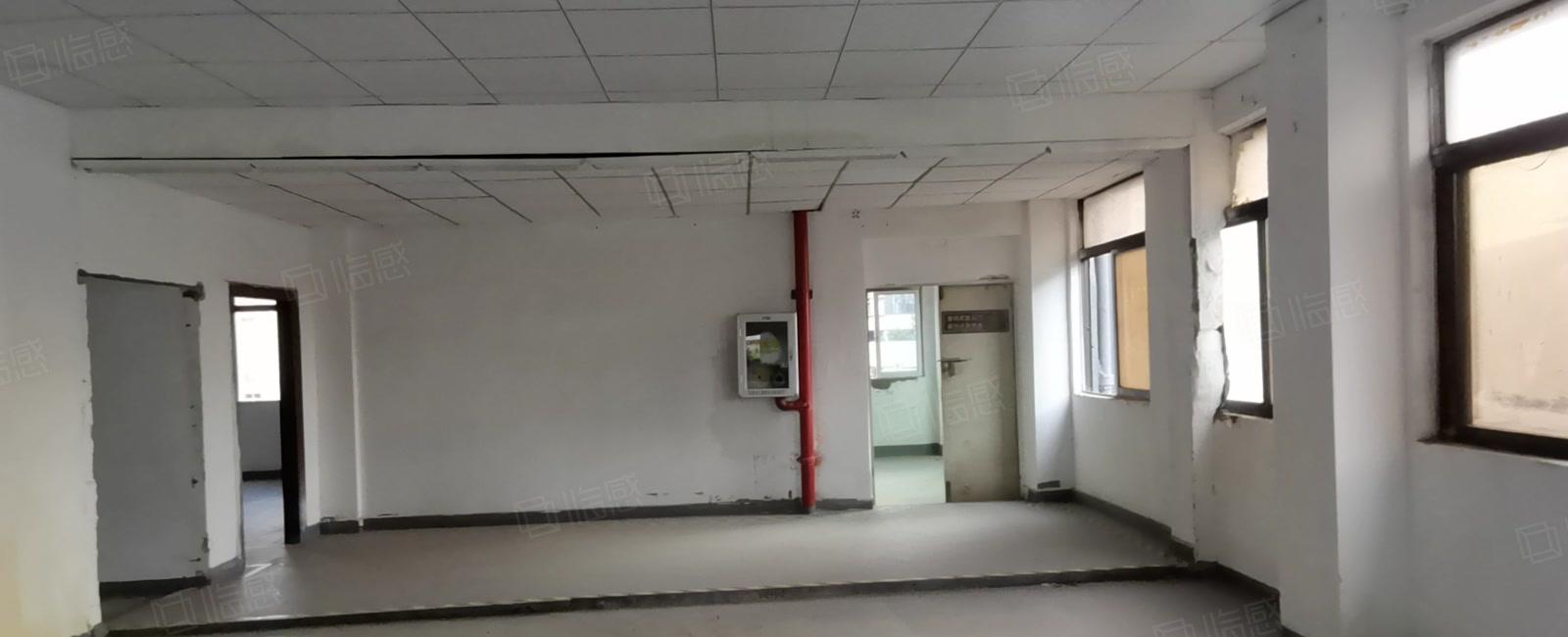 特惠打包价6000元坪山龙田老坑工业区红本重工业4楼400平