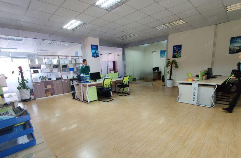 坪山地铁口原房东楼上厂1000平方出租450平起分租带精装修