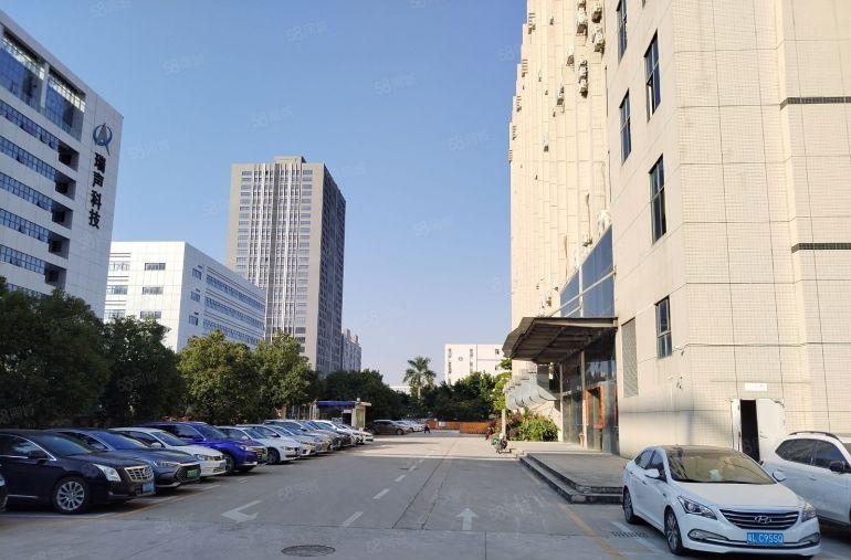 坪山坑梓地铁口科技园楼上500平带装修办公室出租 可分租
