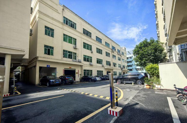 坪山大工业区独门独院5000平方厂房仓库出租原房东红本可分租