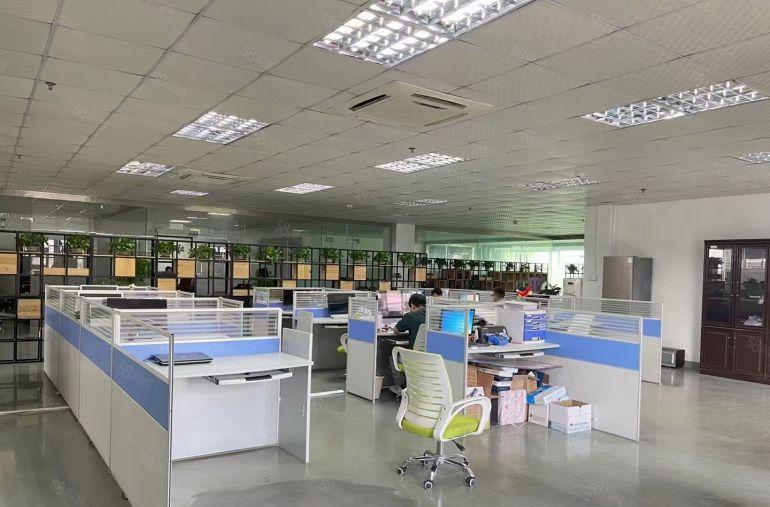 坪山138大工业园区原房东红本3楼500平带装修水电齐可分租