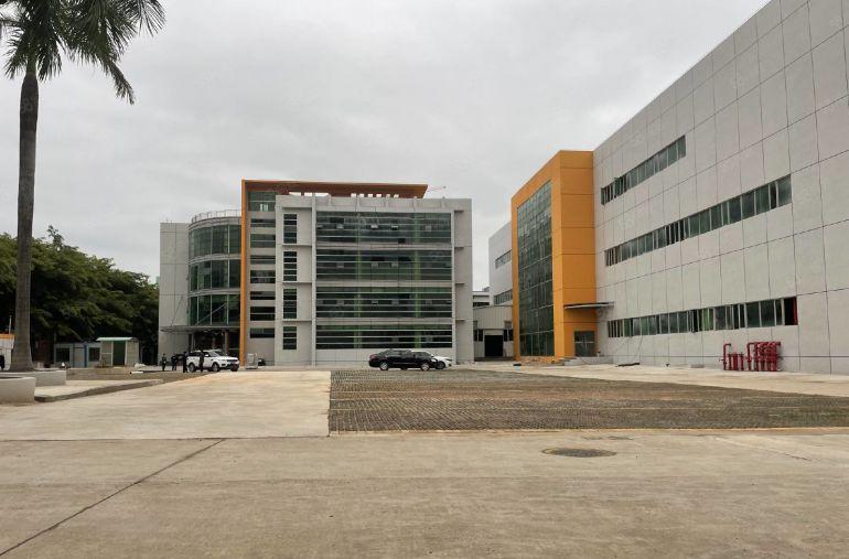 坪山大工业区独门独院全新精装修20000平厂房出租 可分租