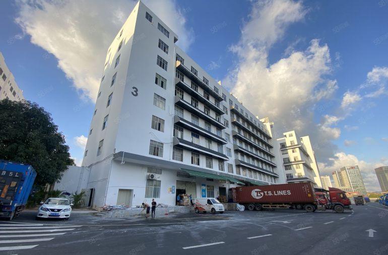 可分租带卸货平台坪山大工业区新出整栋17500平仓库厂房出租