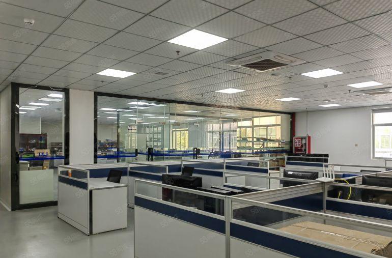 坪山多彩工业园区原房东红本厂房仓库2000平方带装修大小可分