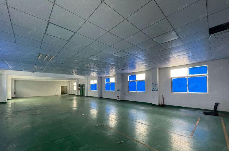 坪山厂房出租1000平方带现成装修水电领包即可入驻可分租