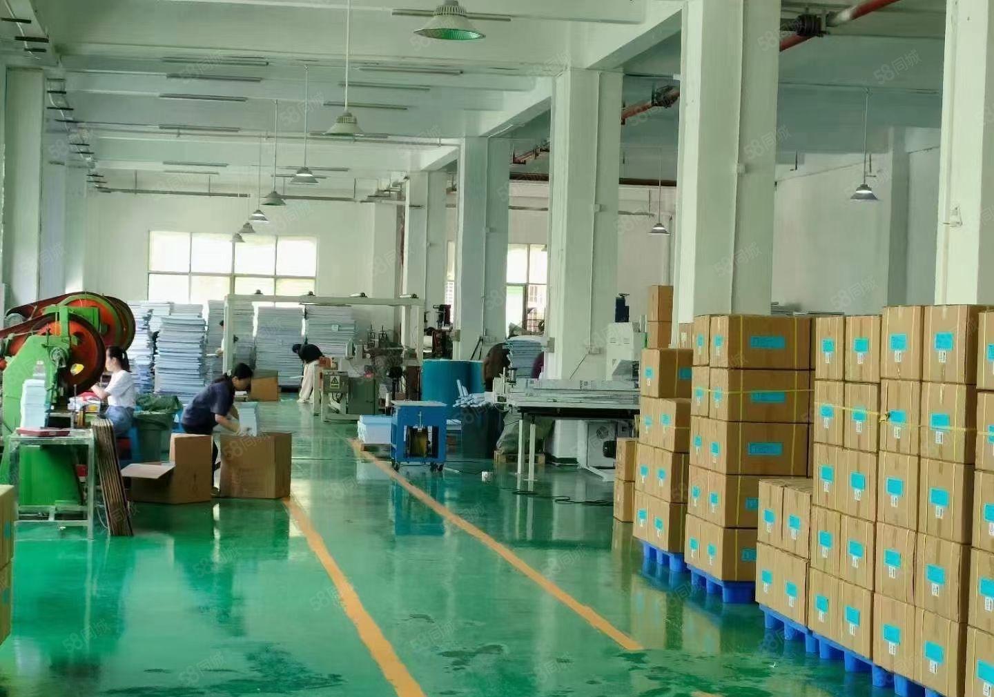 业主直租坪山中心工业区1楼1000平红本仓库厂房实际面积出租