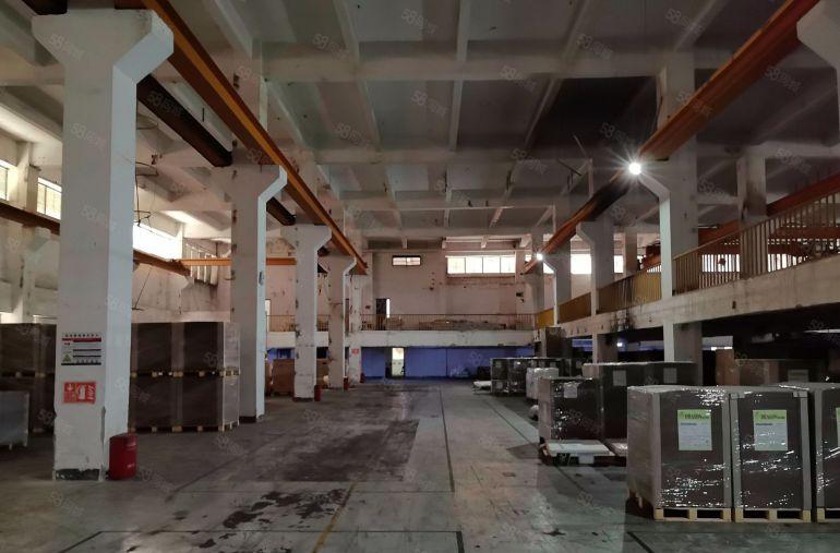 深圳市坪山区红本厂房出租，1楼9米高16000平米，带航车