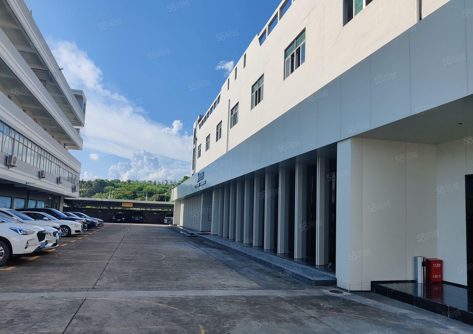 坪山宝山工业区新出1000平厂房现成装修办公室！特价出租