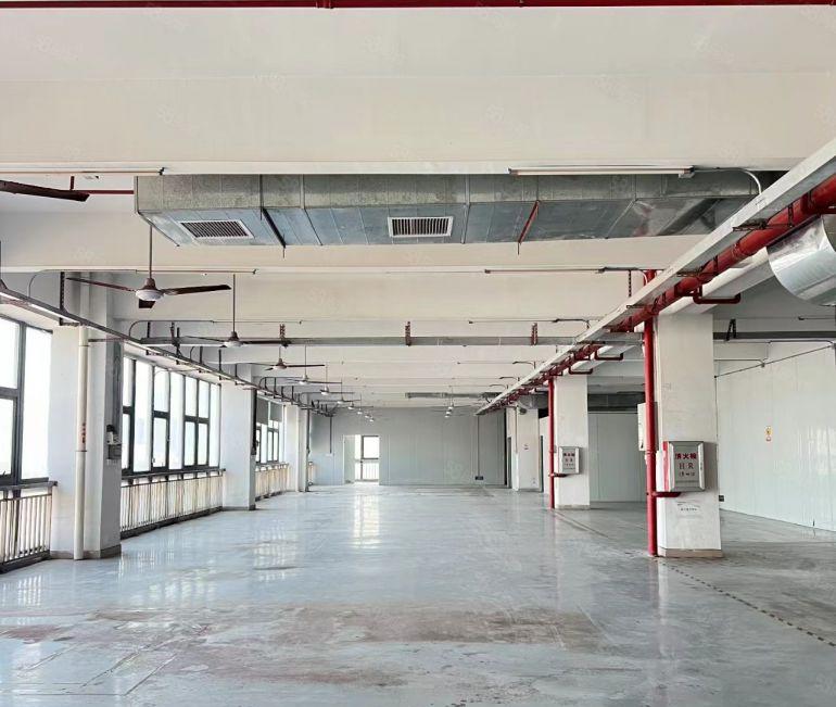 3000平沙田地铁口附近带装修厂房适合电子生物