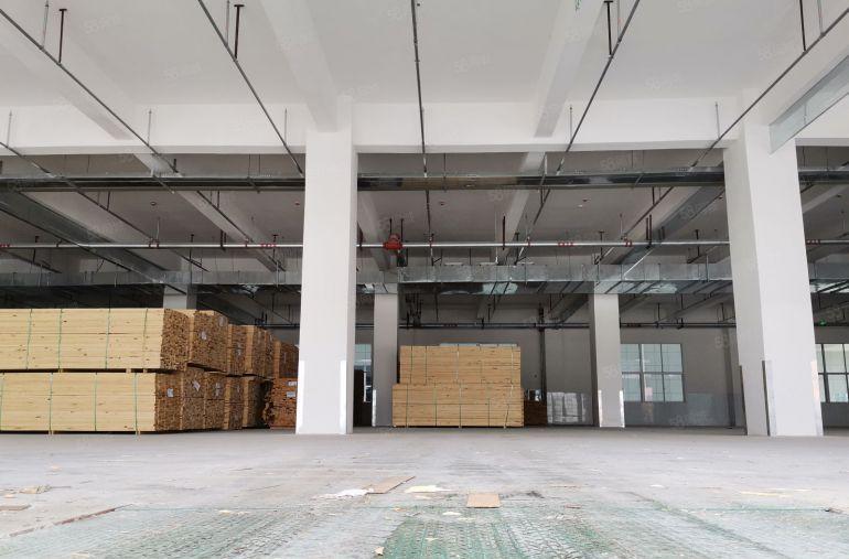 原房东坪山区全新园区160000平方米，厂房出租，可分租