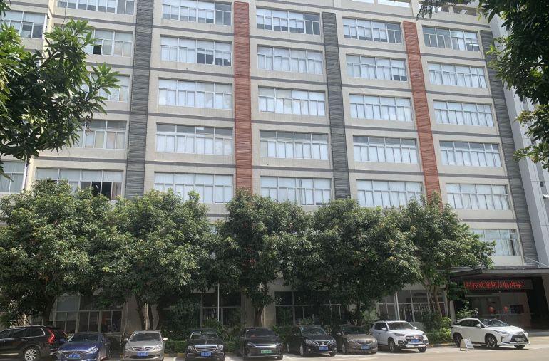 坪山大工业区300平400平500平精装修厂房办公室低价出租