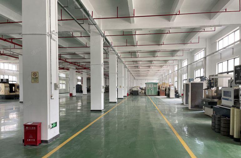 坪山大工业区原房东工业园1楼2000平带装修厂房仓库低价出租