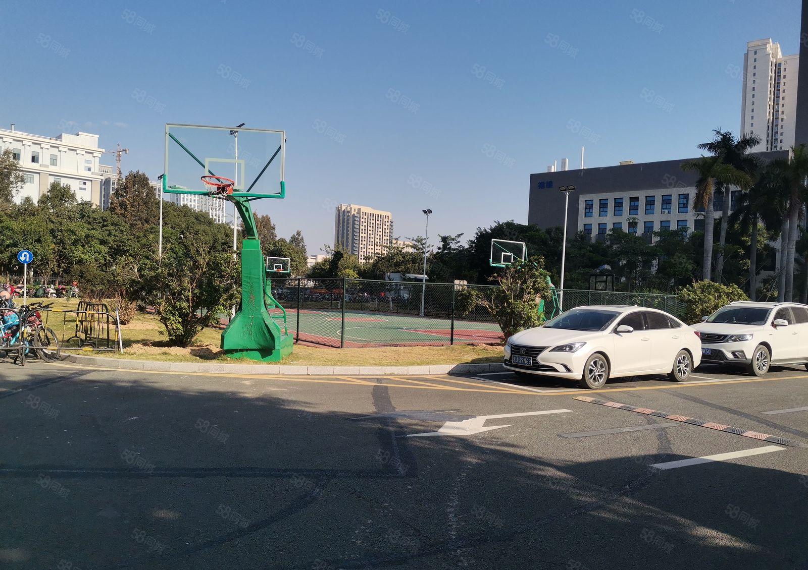 深圳市坪山区坑梓原房东红本整层2000平方米，厂房出租