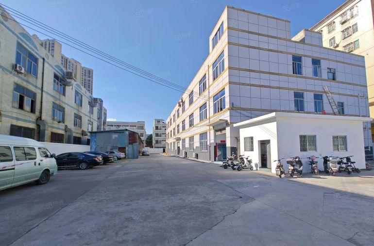 带红本合同10年超长免租坪山独门独院6000平方村委厂房出租