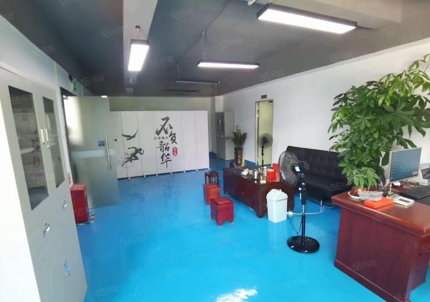 坪山原房东大型工业园单层2000平仓库厂房出租实际面积空地大