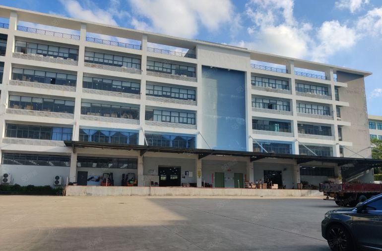 坪山坑梓地铁口原房东1000平米厂房仓库低价出租，带卸货平台