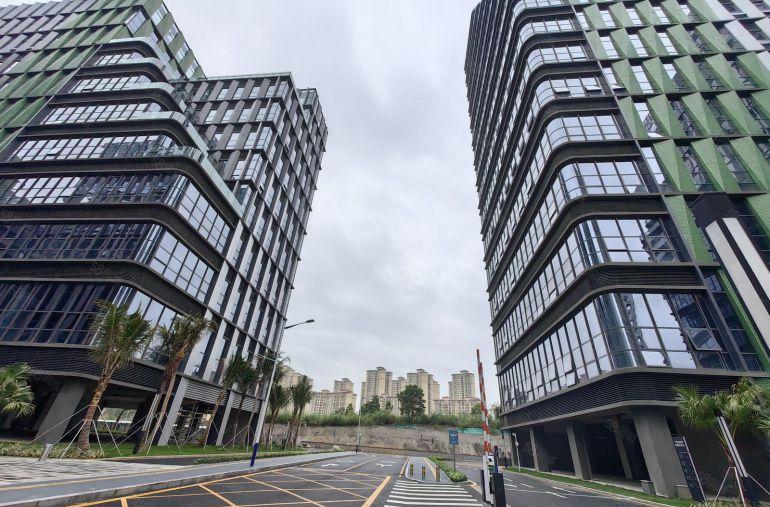 坪山坑梓大型工业园新空出300平方带精装修办公室仓库厂房出租