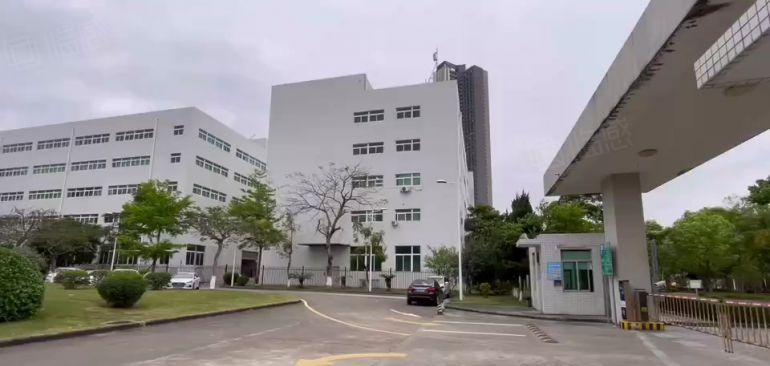 坪山大工业区10000平高6米独栋红本厂房实际面积出租可分租