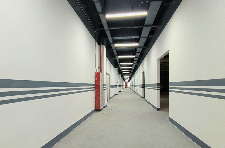 200平起坪山地铁口原房东厂房20000平园区出租大小可分租