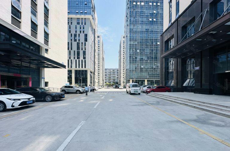 坪山高新产业园200到2000平厂房出租带无尘车间有补贴