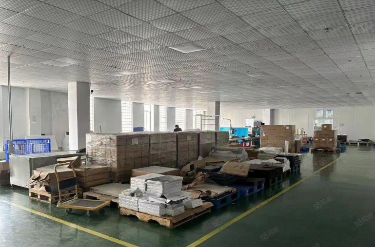 特价房出租南坪高速口坪山天虹地铁口精装厂房仓库带办公500平