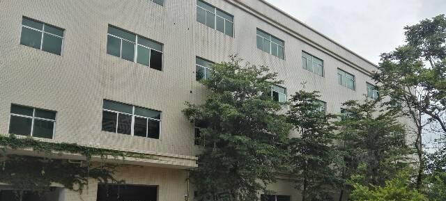 坪山坑梓新出楼上660平带装修厂房出租