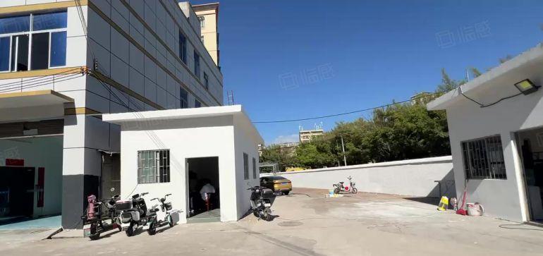 16元村委厂房免租期5个月坪山6000平独门独院红本厂房出租