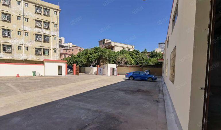 坪山4000平8米钢构独院厂房付办公室及宿舍