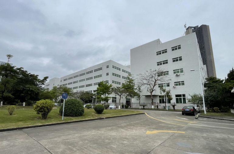 坪山大工业区10000平高6米独栋红本厂房实际面积出租可分租