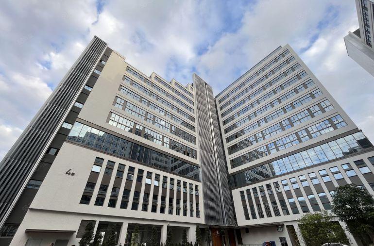 有补贴 坪山28万平高新产业园100平起分租全新红本厂房出租