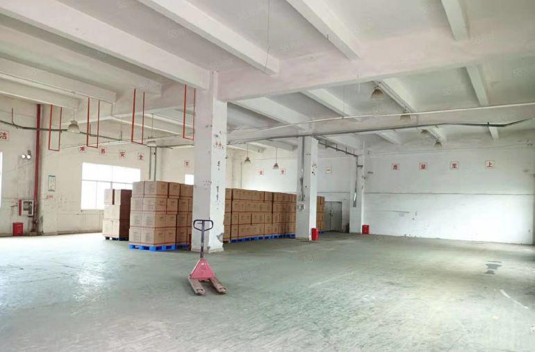 坪山坑梓工业区新空出一楼2000平200平起租，特价出租