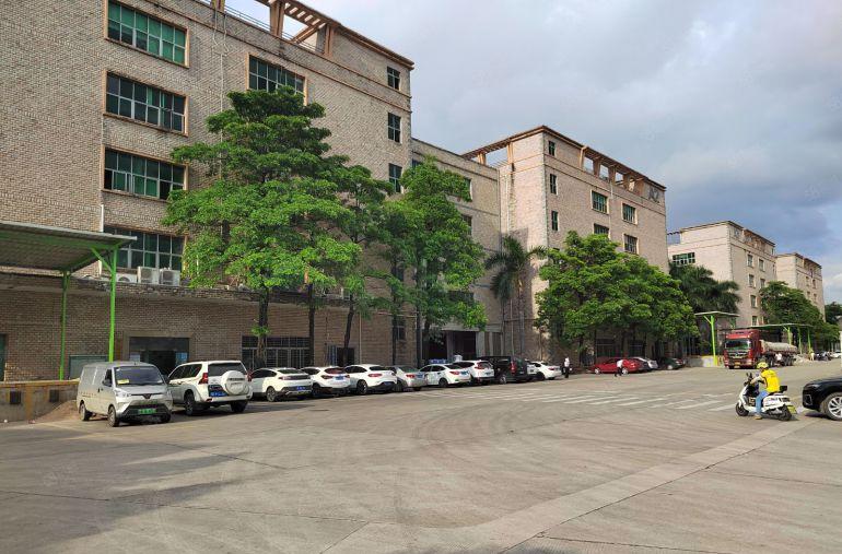 坑梓原房东红本工业区2000平精装修厂房低价出租500平起租