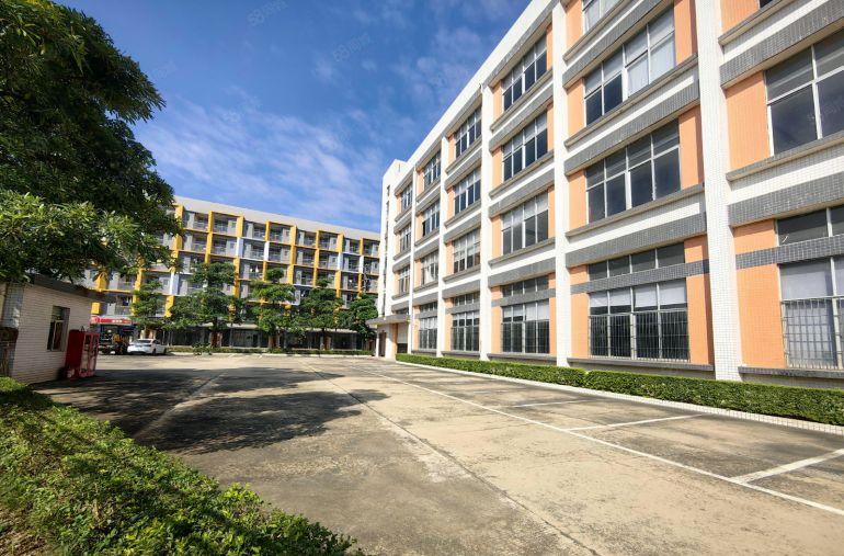 坪山秀新工业区原房东红本独门独院5000平方厂房仓库大小可分