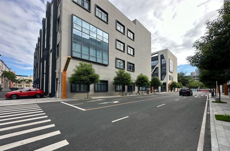 龙岗坪山10000高新园区可申请补贴精装修厂房仓库办公室出租