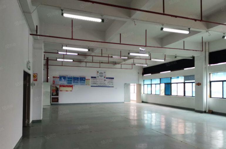 深圳市坪山区原房东680平米带装修厂房出租，有红本，形象好