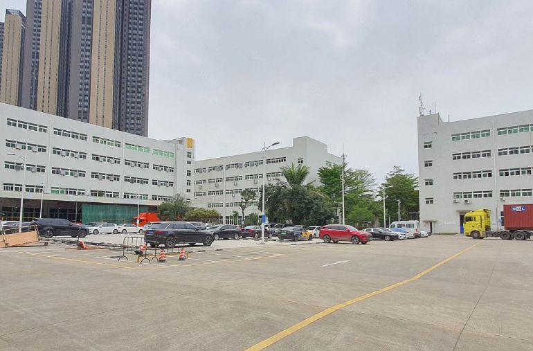 500平起分层高6米带行车坪山大工业区3000平一楼厂房出租