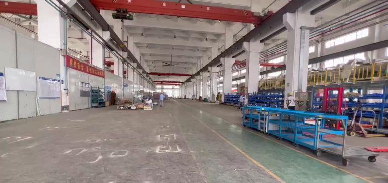 坪山原房东高13米钢构厂房16000平仓库出租带红本实际面积