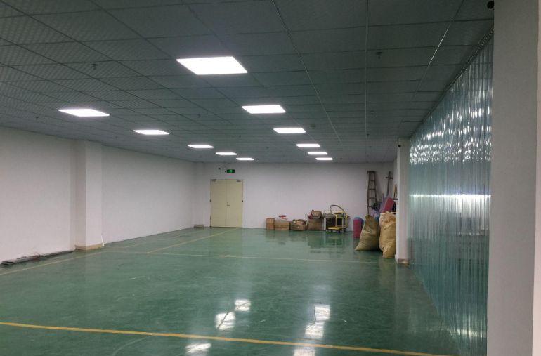 分租光明新区350平新装修的厂房