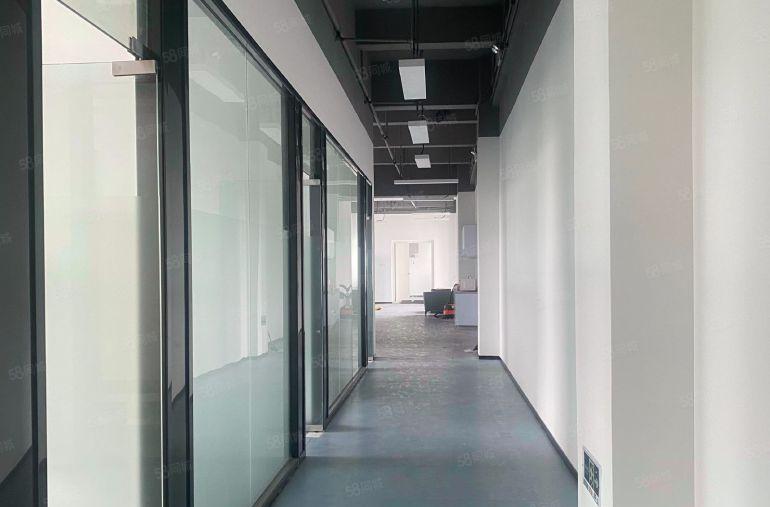 南山12号线地铁同乐站，550平精装修办公研发，拎包入住