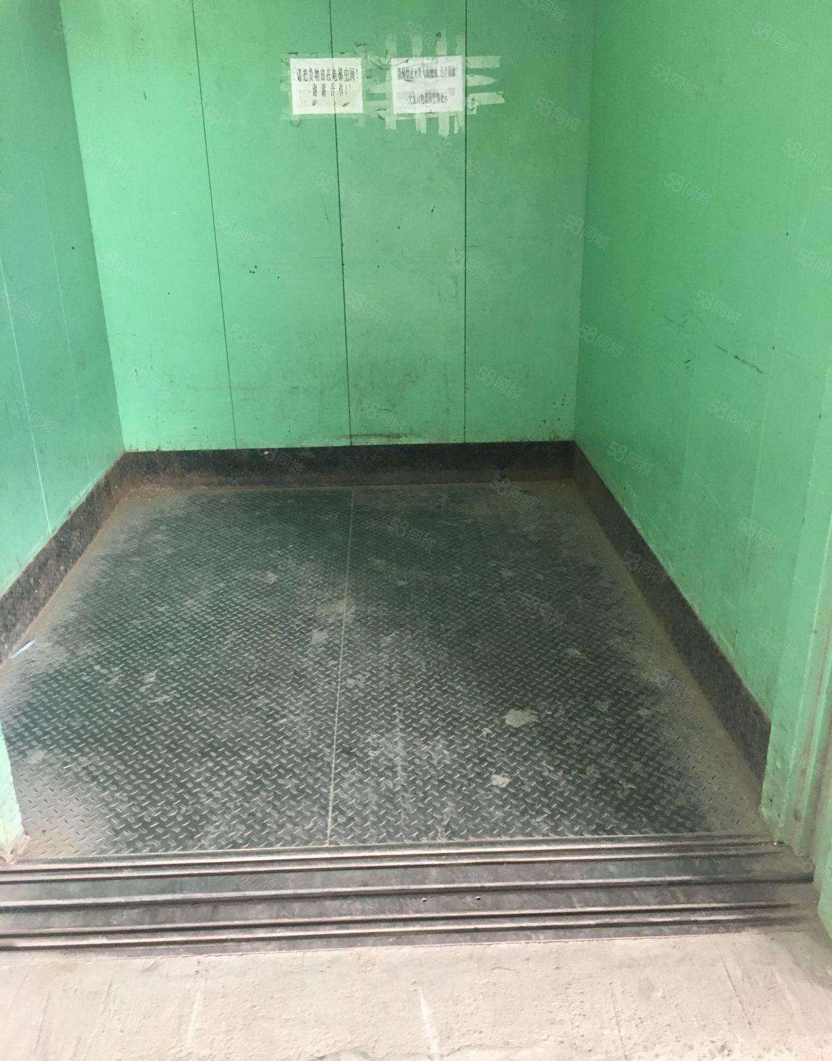 布吉5楼80平方独立临时仓库出租