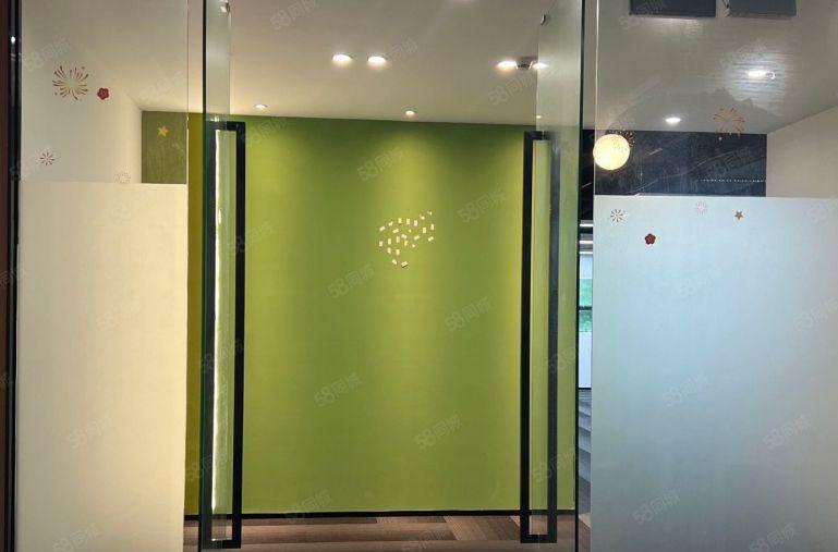 大学城地铁口 100平200平300平500平精装出租