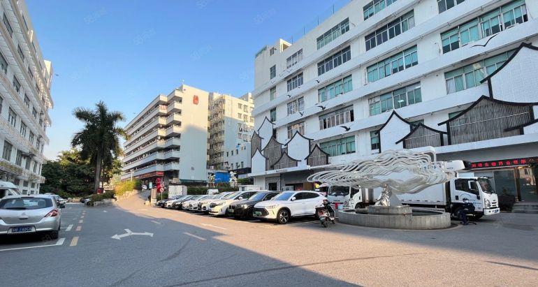 西丽厂房办公室免租3个月 带装修停车方便价格便宜