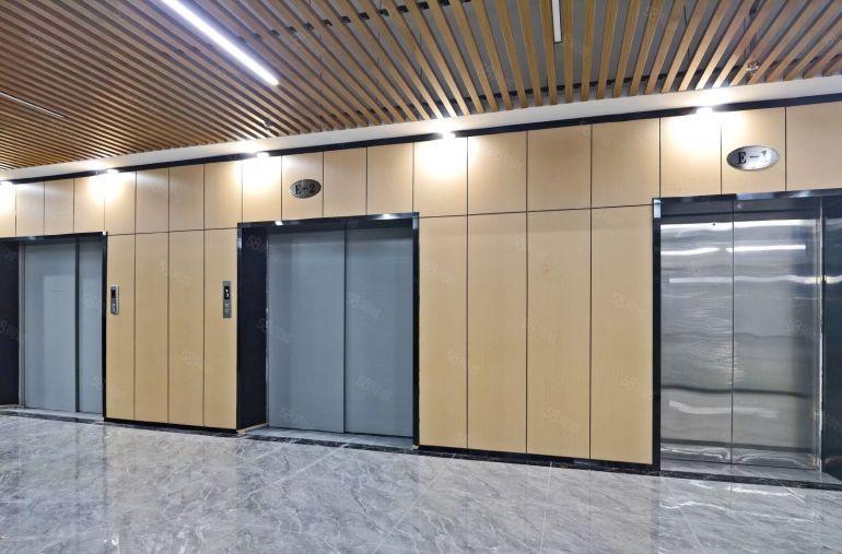 南山西丽 主干道旁 研发产业园新出带装修场地大小面积可分租