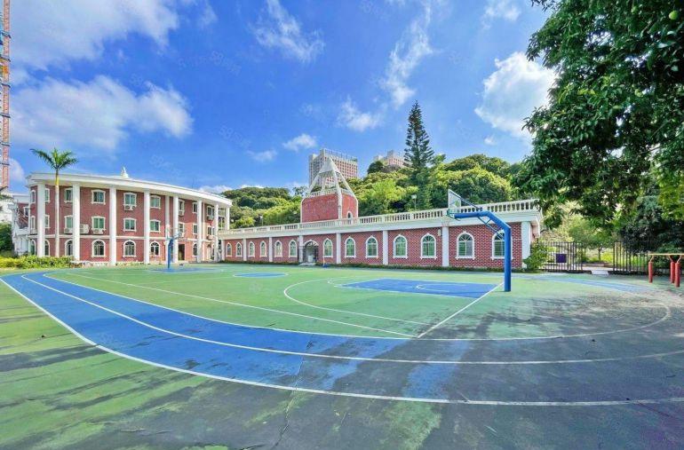 南山西丽 独门独院5686平方 带超大空地 行业不限 可分租